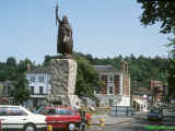 Winchester: King Alfred statue
